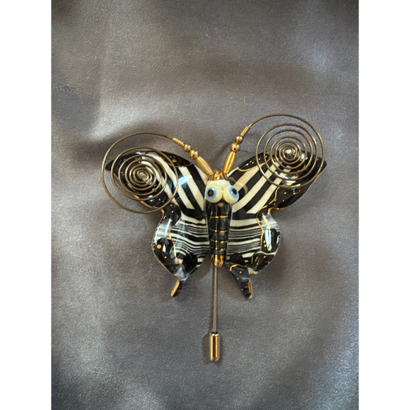 Cynthia Chuang, User: hsmaloney@gmail.com Accessories - Cynthia Chuang, User: hsmaloney@gmail.com Vintage Cynthia Chuang Ceramic Butterf